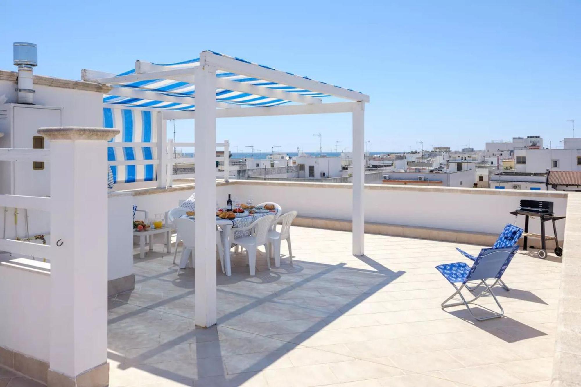 Emerald Residence Sleeps 12 With Sea View Porto Cesareo Extérieur photo